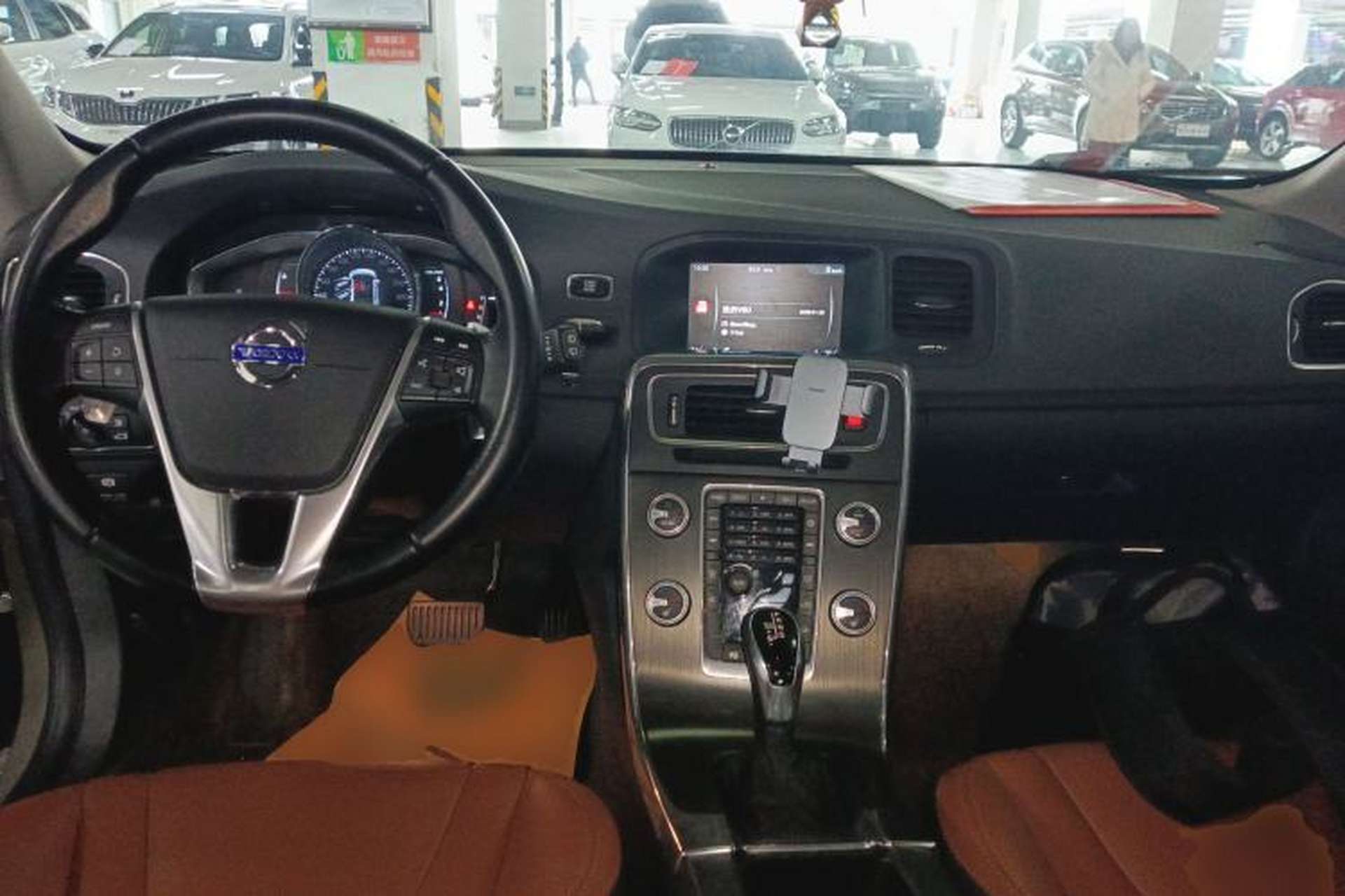 Used Volvo V60 2015 T5 Zhiya Edition Interior 2