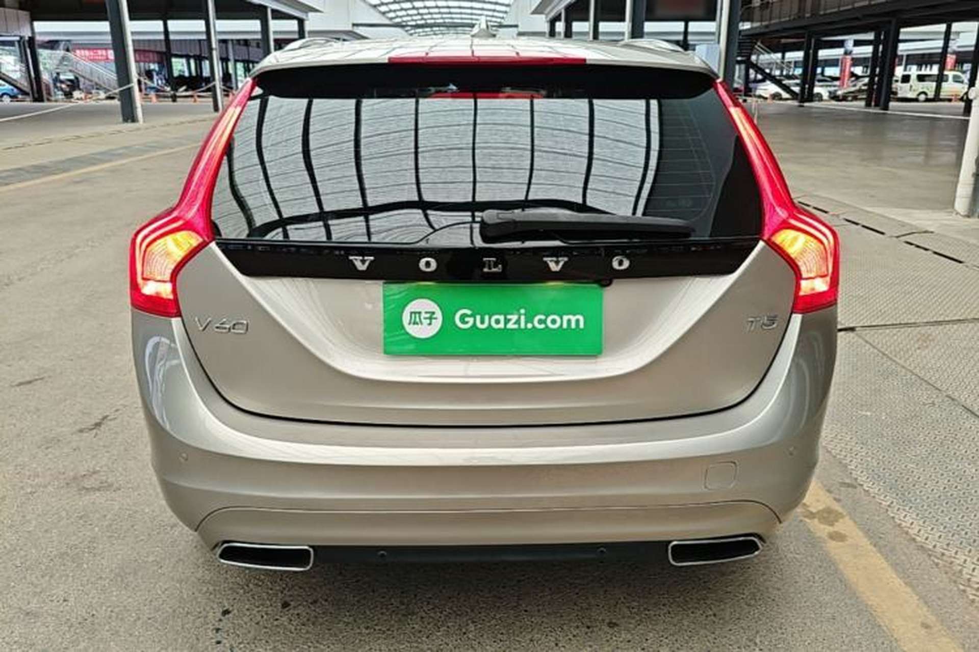 Used Volvo V60 2015 T5 Zhiya Edition Rear