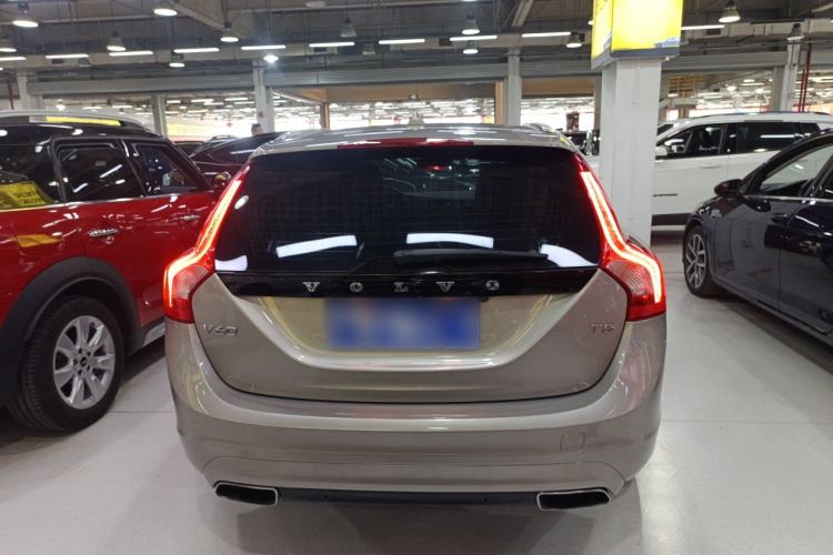 Used Volvo V60 2015 T5 Zhiya Edition Rear