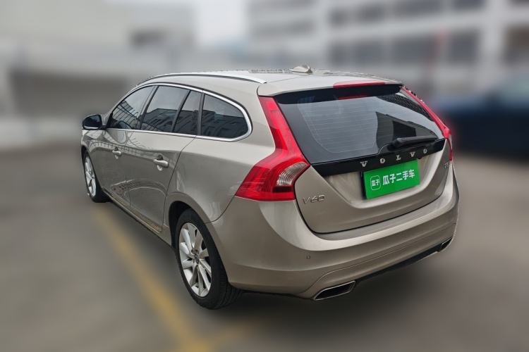 Used Volvo V60 2015 T5 Zhiyi Edition Rear Left 45 Deg