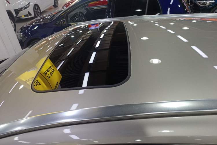 Used Volvo V60 2015 T5 Zhiya Edition Roof