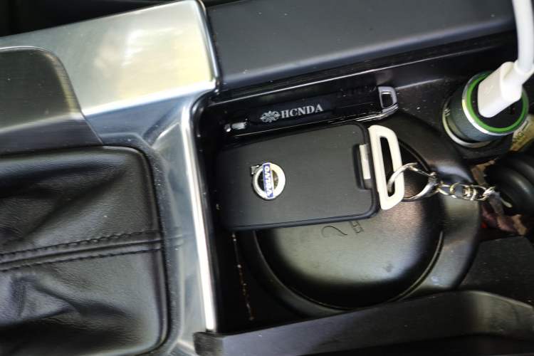 Used Volvo V60 2015 T5 Zhiya Edition Vehicle Key