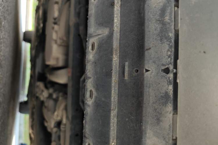Used Volvo V60 2015 T5 Zhiya Edition Chassis Front