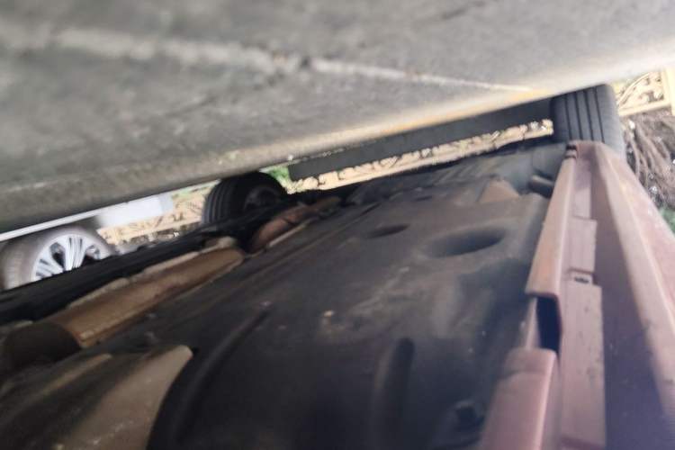 Used Volvo V60 2015 T5 Zhiyi Edition Chassis Front Right