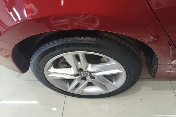 Used Volvo V60 2015 T5 Zhiya Edition Exterior 5