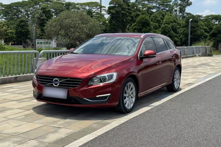 Used Volvo V60 2015 T5 Zhiyi Edition Guazi used car, China used car export, Used car for sale, Used cars, Cheapest cars for sale