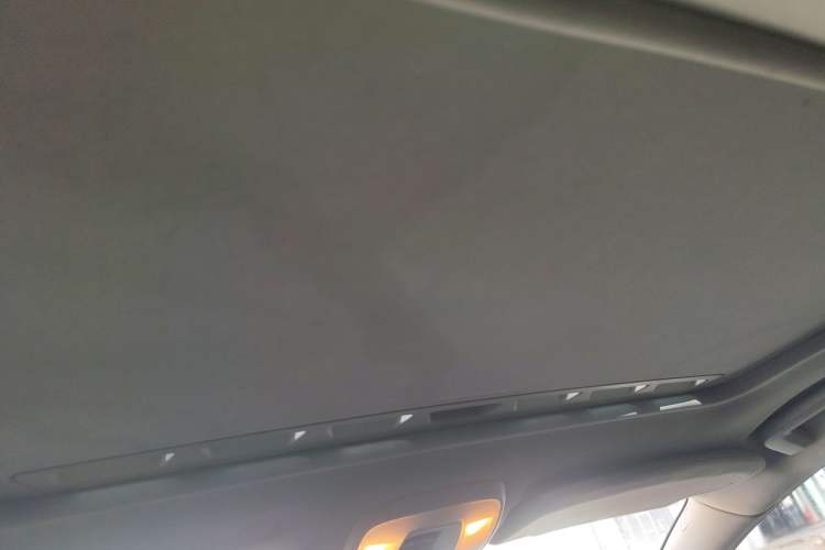 Used Volvo V60 2015 T5 Zhiyi Edition Headliner
