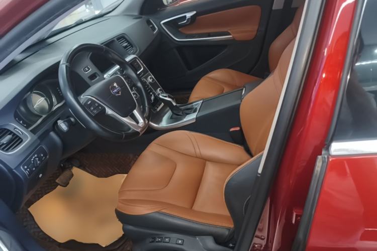 Used Volvo V60 2015 T5 Zhiya Edition Left Front Seat