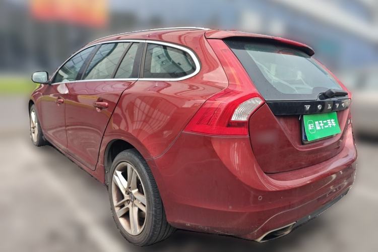 Used Volvo V60 2015 T5 Zhiya Edition Rear Left 45 Deg