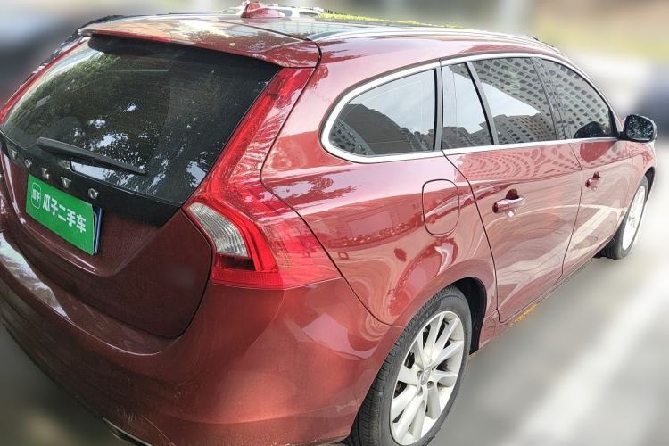 Used Volvo V60 2015 T5 Zhiyi Edition Rear Right 45 Deg