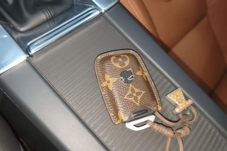 Used Volvo V60 2015 T5 Zhiya Edition Vehicle Key