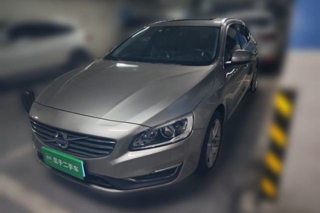 Used Volvo V60 2015 T5 Zhiya Edition