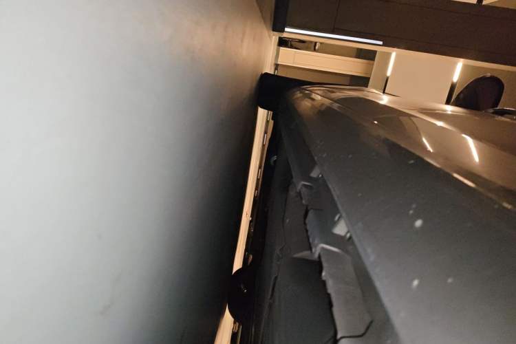 Used Volvo V60 2015 T5 Zhiyi Edition Chassis Rear Left