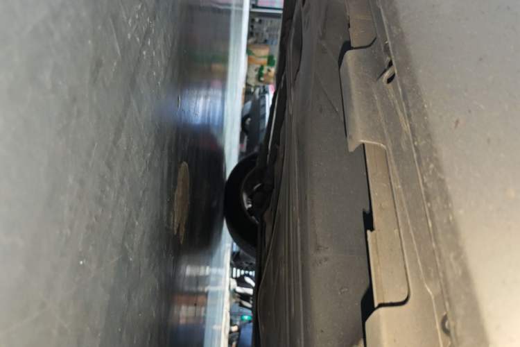 Used Volvo V60 2015 T5 Zhiyi Edition Chassis Rear Right