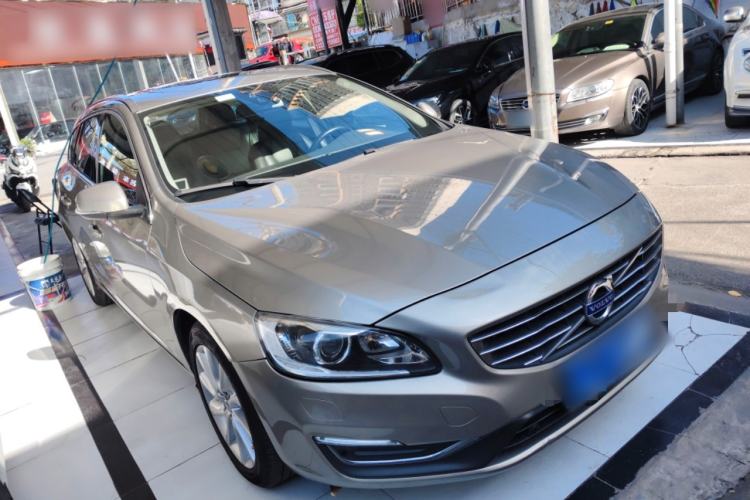 Used Volvo V60 2015 T5 Zhiyi Edition Exterior 1