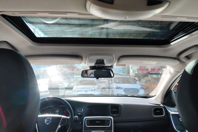 Used Volvo V60 2015 T5 Zhiyi Edition Headliner
