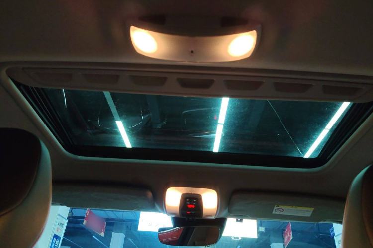 Used Volvo V60 2015 T5 Zhiya Edition Headliner