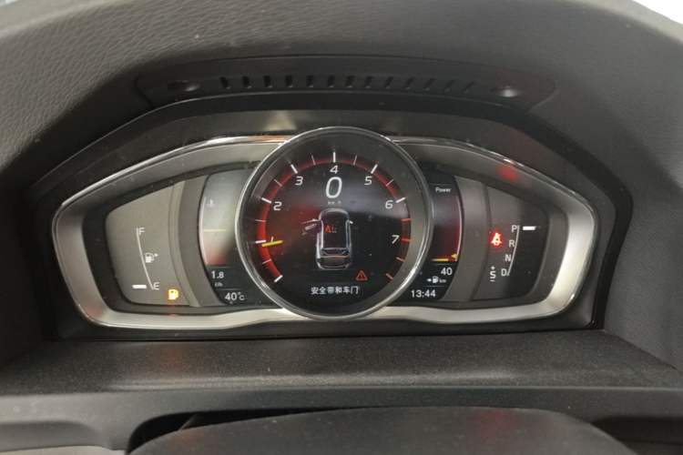 Used Volvo V60 2015 T5 Zhiyi Edition Instrument Cluster