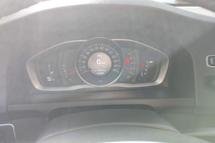 Used Volvo V60 2015 T5 Zhiyi Edition Instrument Cluster