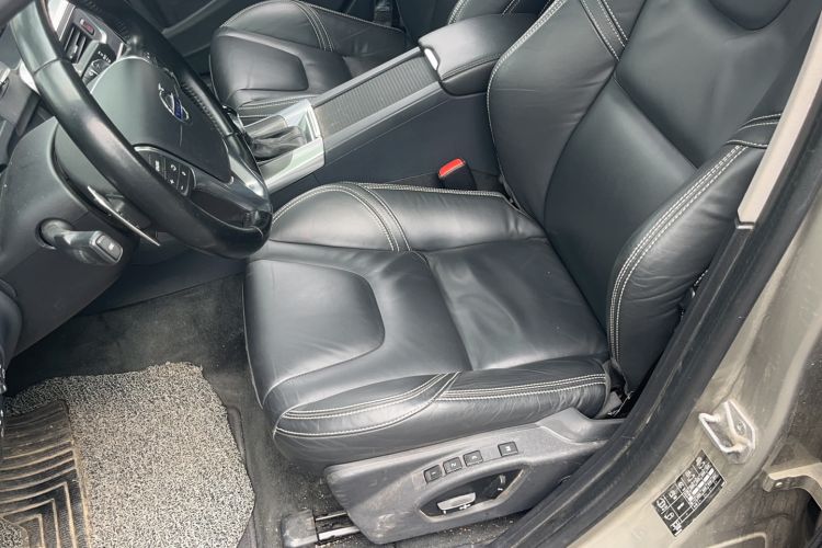 Used Volvo V60 2015 T5 Zhiya Edition Left Front Seat