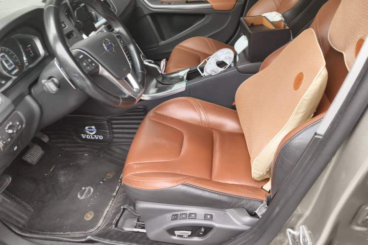 Used Volvo V60 2015 T5 Zhiya Edition Left Front Seat