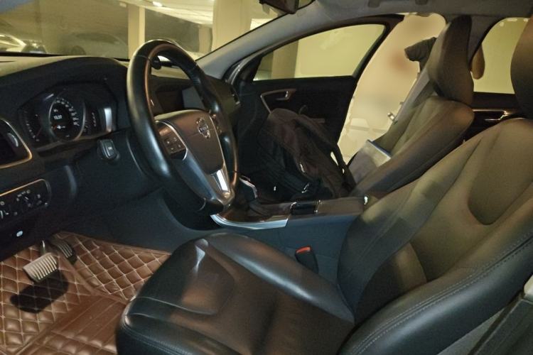 Used Volvo V60 2015 T5 Zhiyi Edition Left Front Seat