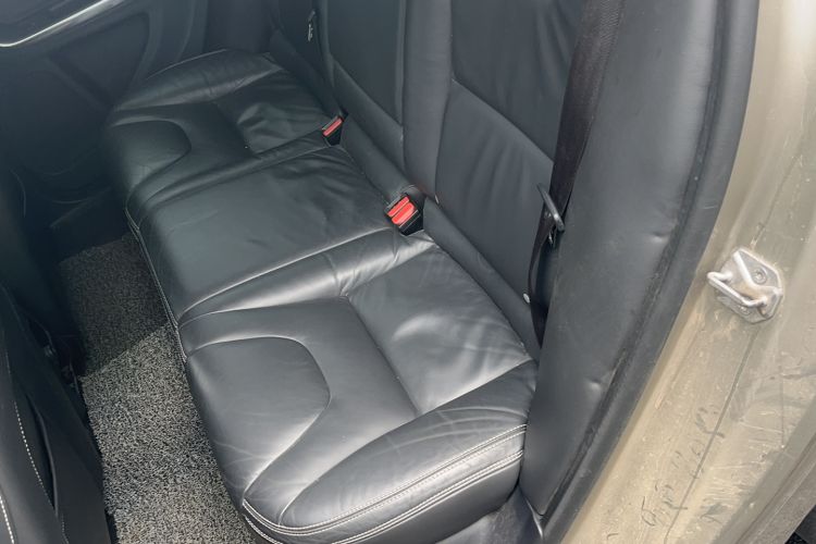 Used Volvo V60 2015 T5 Zhiya Edition Left Rear Seat