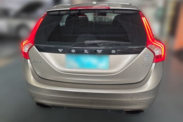 Used Volvo V60 2015 T5 Zhiyi Edition Rear