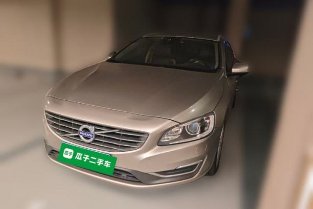 Used Volvo V60 2015 T5 Zhiyi Edition