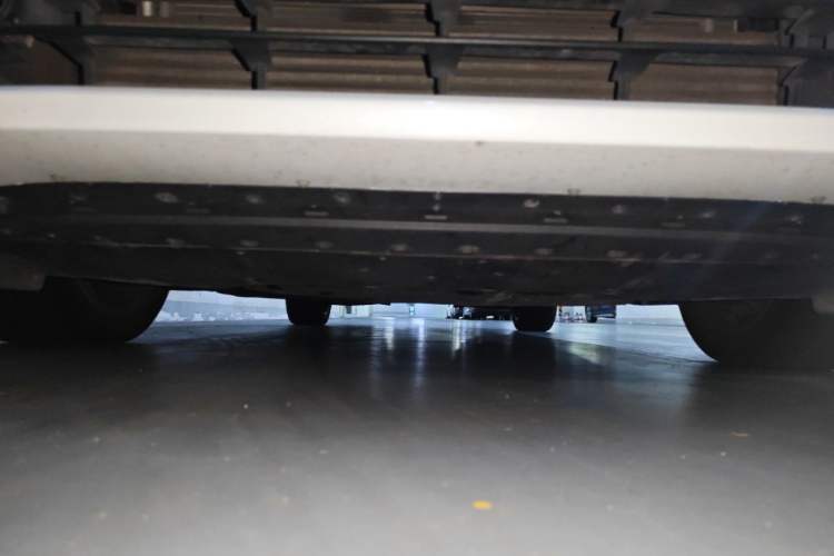 Used Volvo V60 2015 T5 Zhiya Edition Chassis Front