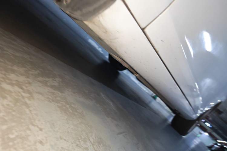 Used Volvo V60 2015 T5 Zhiya Edition Chassis Front Left