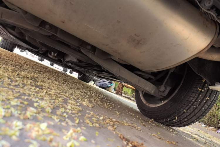 Used Volvo V60 2015 T5 Zhiya Edition Chassis Rear