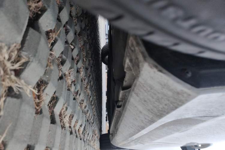 Used Volvo V60 2015 T5 Zhiyi Edition Chassis Rear Right