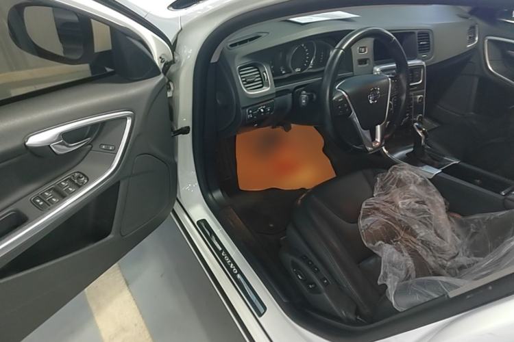 Used Volvo V60 2015 T5 Zhiyi Edition Driver Seat