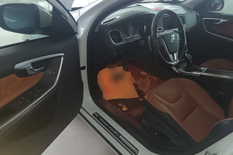 Used Volvo V60 2015 T5 Zhiya Edition Driver Seat