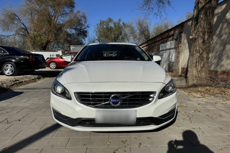 Used Volvo V60 2015 T5 Zhiya Edition Exterior 1