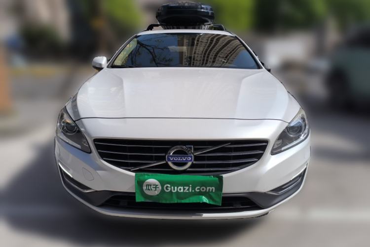 Used Volvo V60 2015 T5 Zhiyi Edition Front