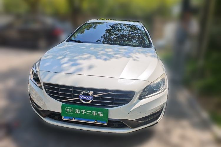 Used Volvo V60 2015 T5 Zhiya Edition Front