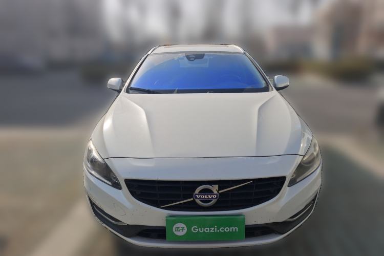 Used Volvo V60 2015 T5 Zhiya Edition Front