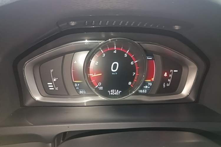 Used Volvo V60 2015 T5 Zhiya Edition Instrument Cluster