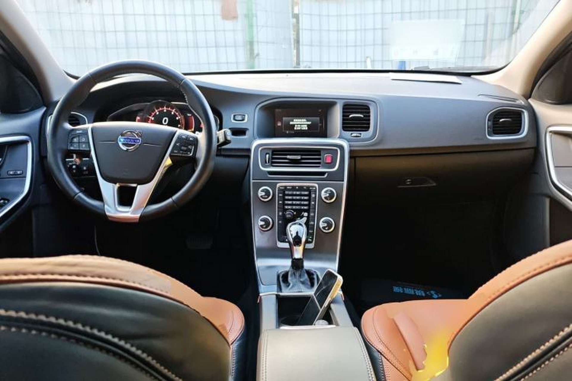 Used Volvo V60 2015 T5 Zhiya Edition Interior 2