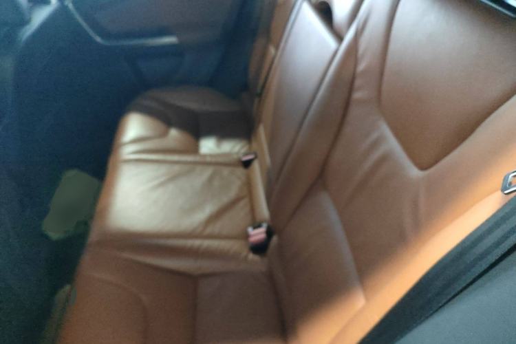 Used Volvo V60 2015 T5 Zhiya Edition Interior 4