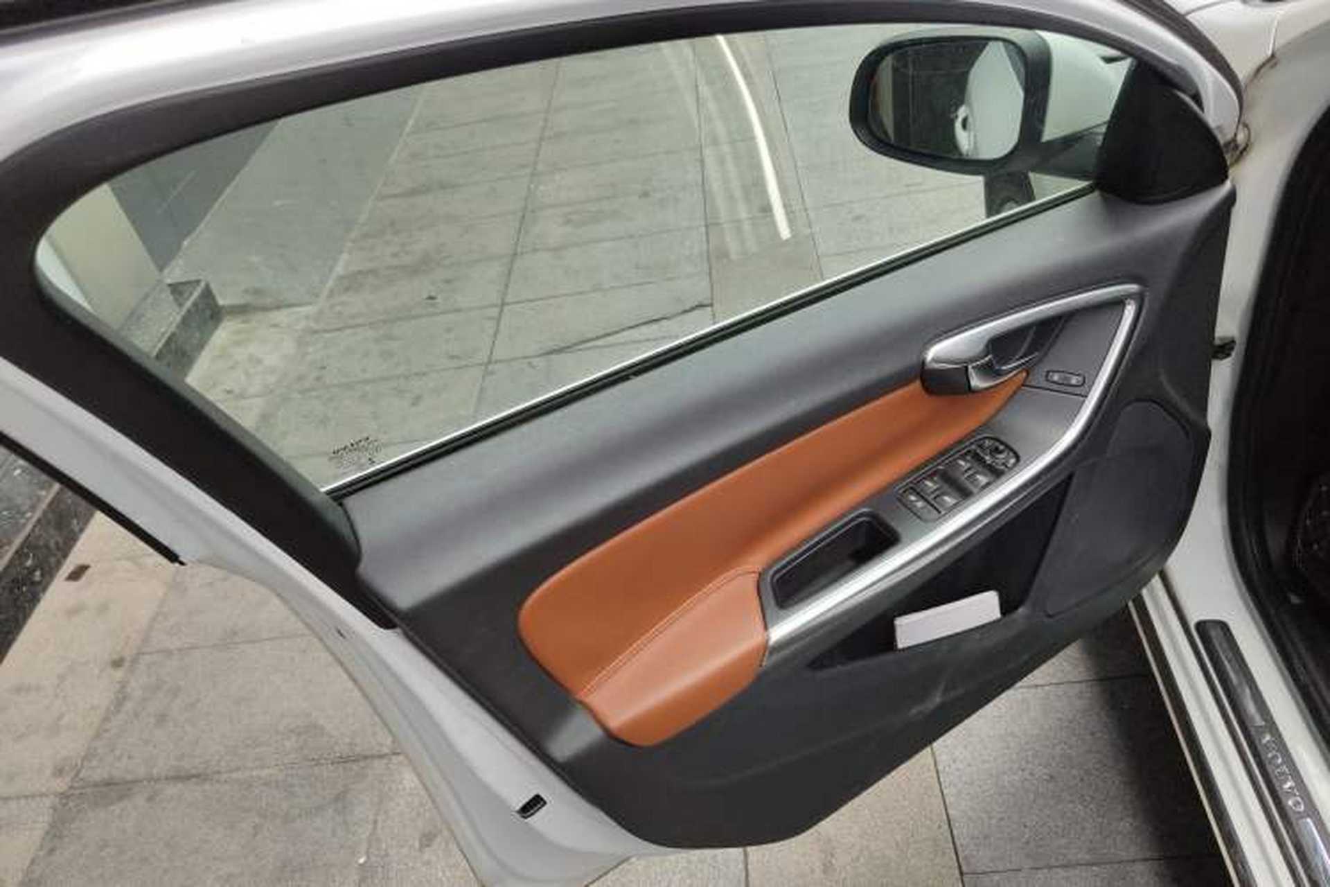 Used Volvo V60 2015 T5 Zhiya Edition Interior 7
