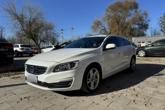 Used Volvo V60 2015 T5 Zhiya Edition