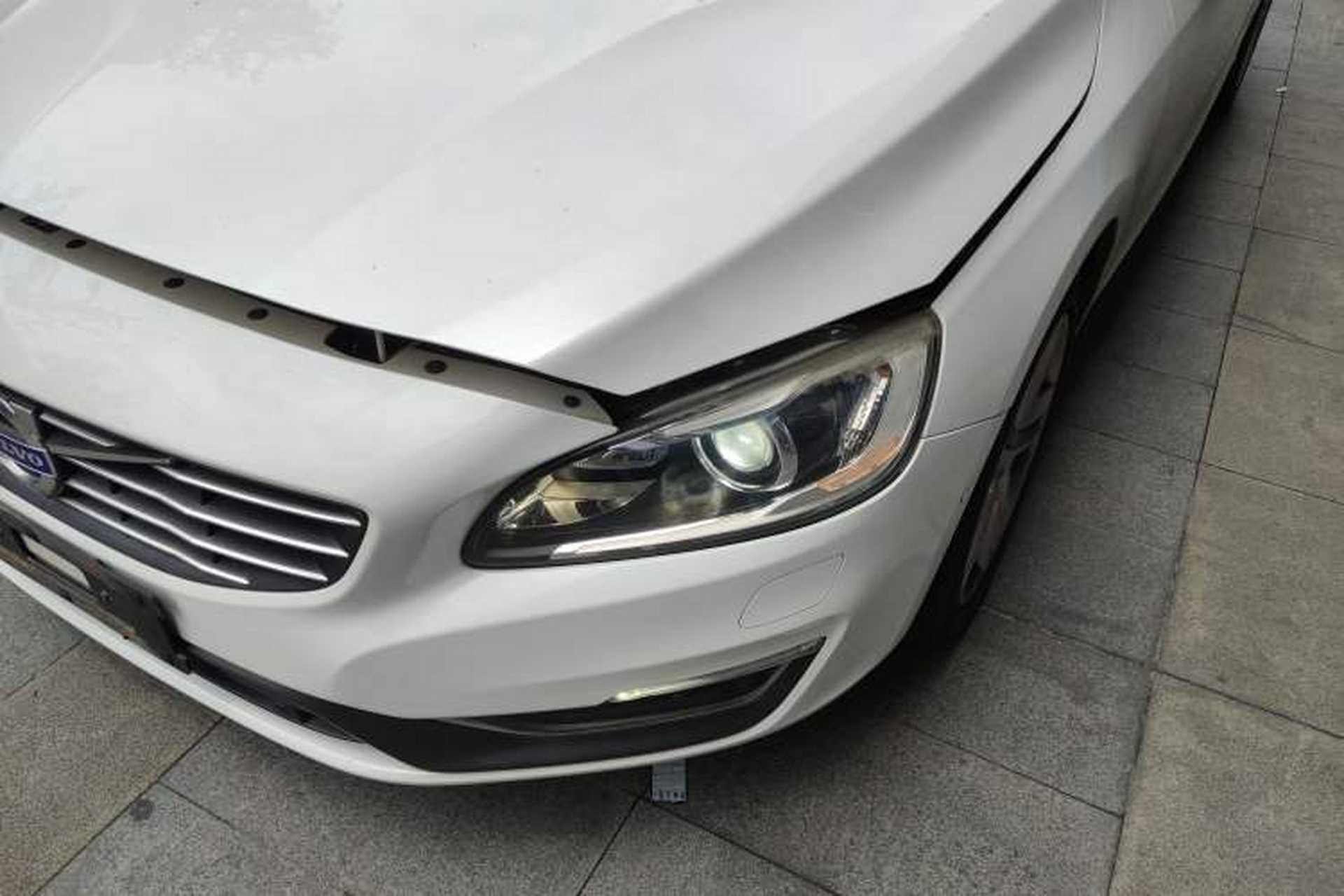 Used Volvo V60 2015 T5 Zhiya Edition Left Front Headlight