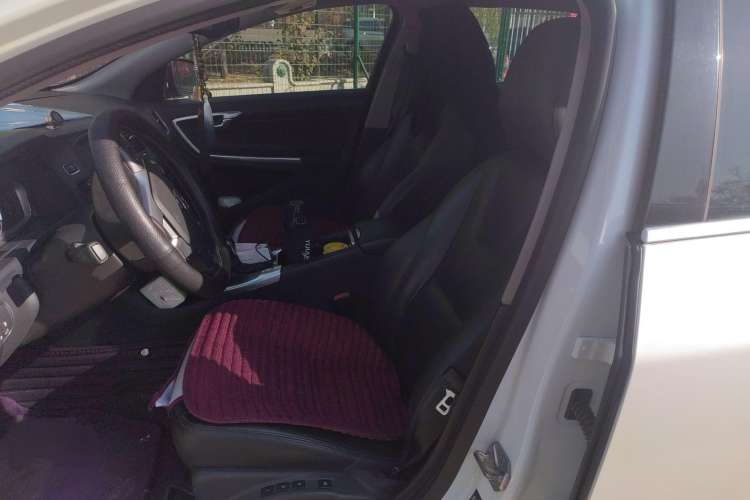 Used Volvo V60 2015 T5 Zhiyi Edition Left Front Seat