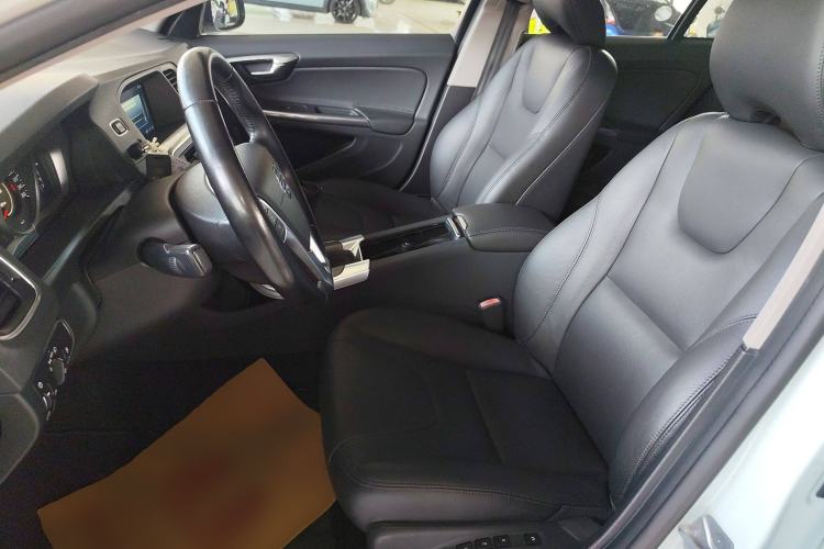 Used Volvo V60 2015 T5 Zhiyi Edition Left Front Seat