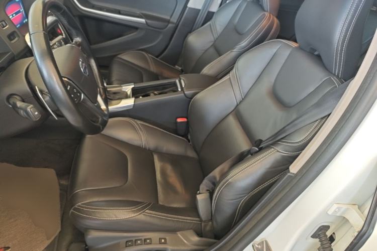 Used Volvo V60 2015 T5 Zhiya Edition Left Front Seat