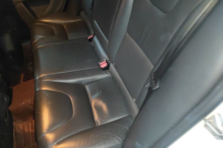 Used Volvo V60 2015 T5 Zhiyi Edition Left Rear Seat