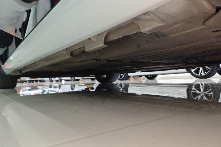 Used Volvo V60 2015 T5 Zhiyi Edition Left Side Sill